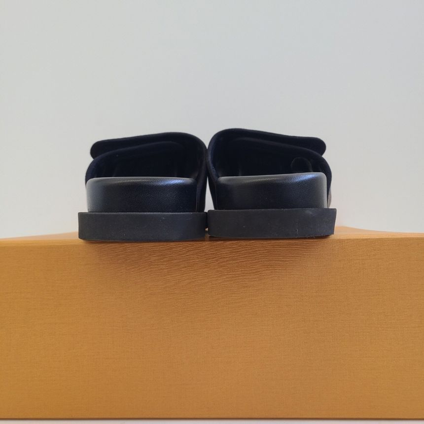 Louis Vuitton Monogram Miami Mule Slipper [5] LOA082612 - Image 9